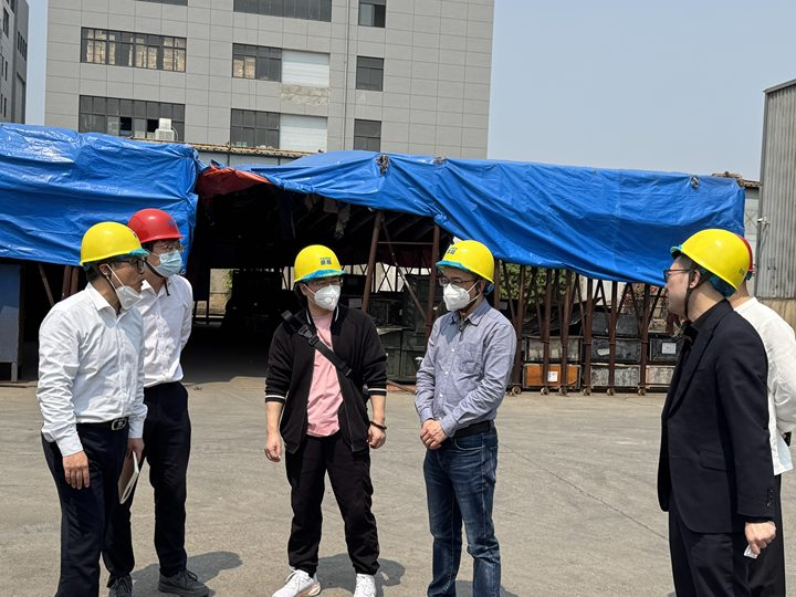 鹿城区住建局领导一行调研电材、人防公司