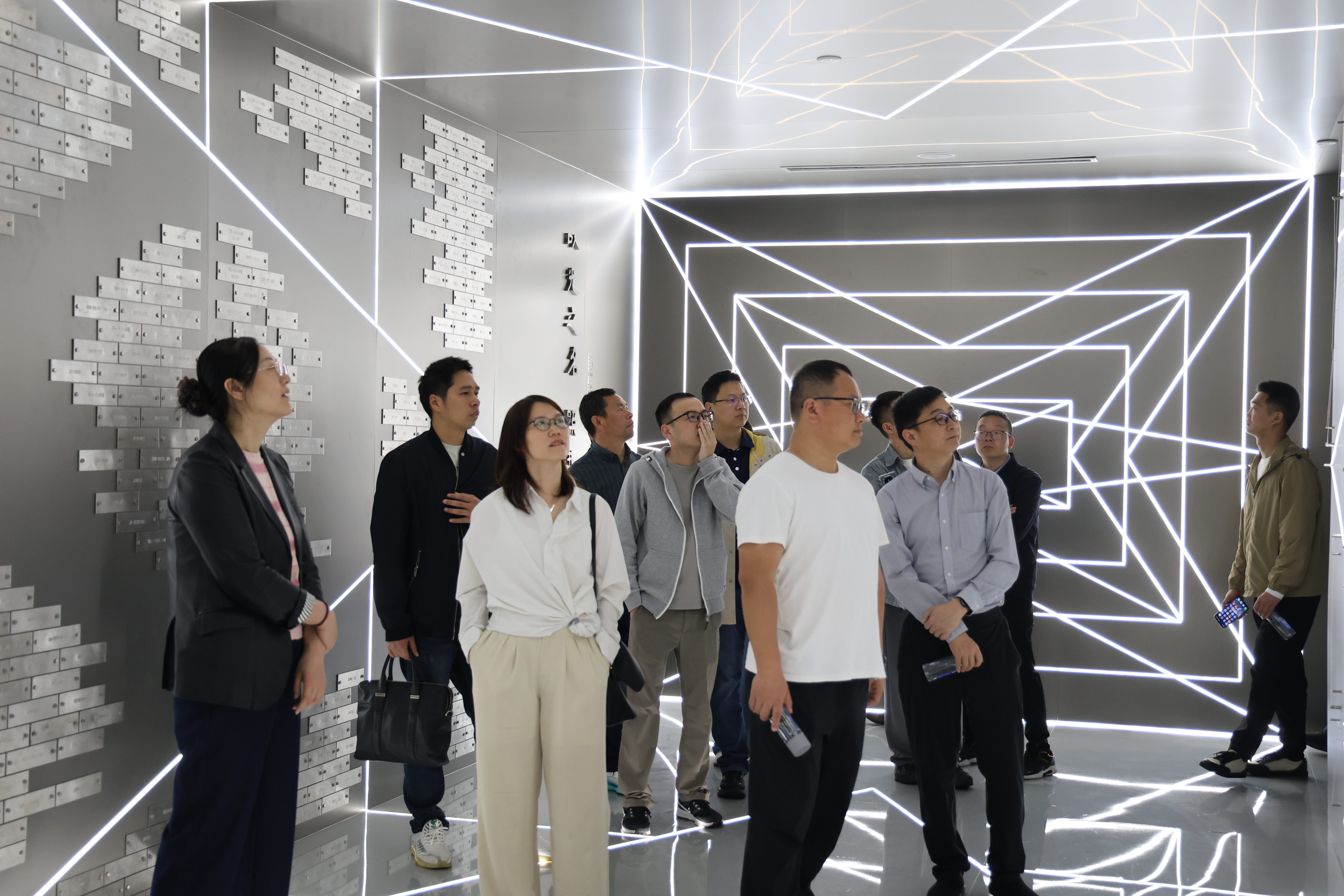 金华中青班等团体相继调研泰昌集团